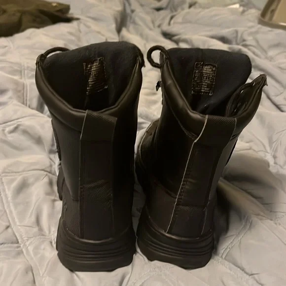 US kids 3y Polo Buckle Boots 100% authentic worn 3 times by my son - Picture 8 of 13